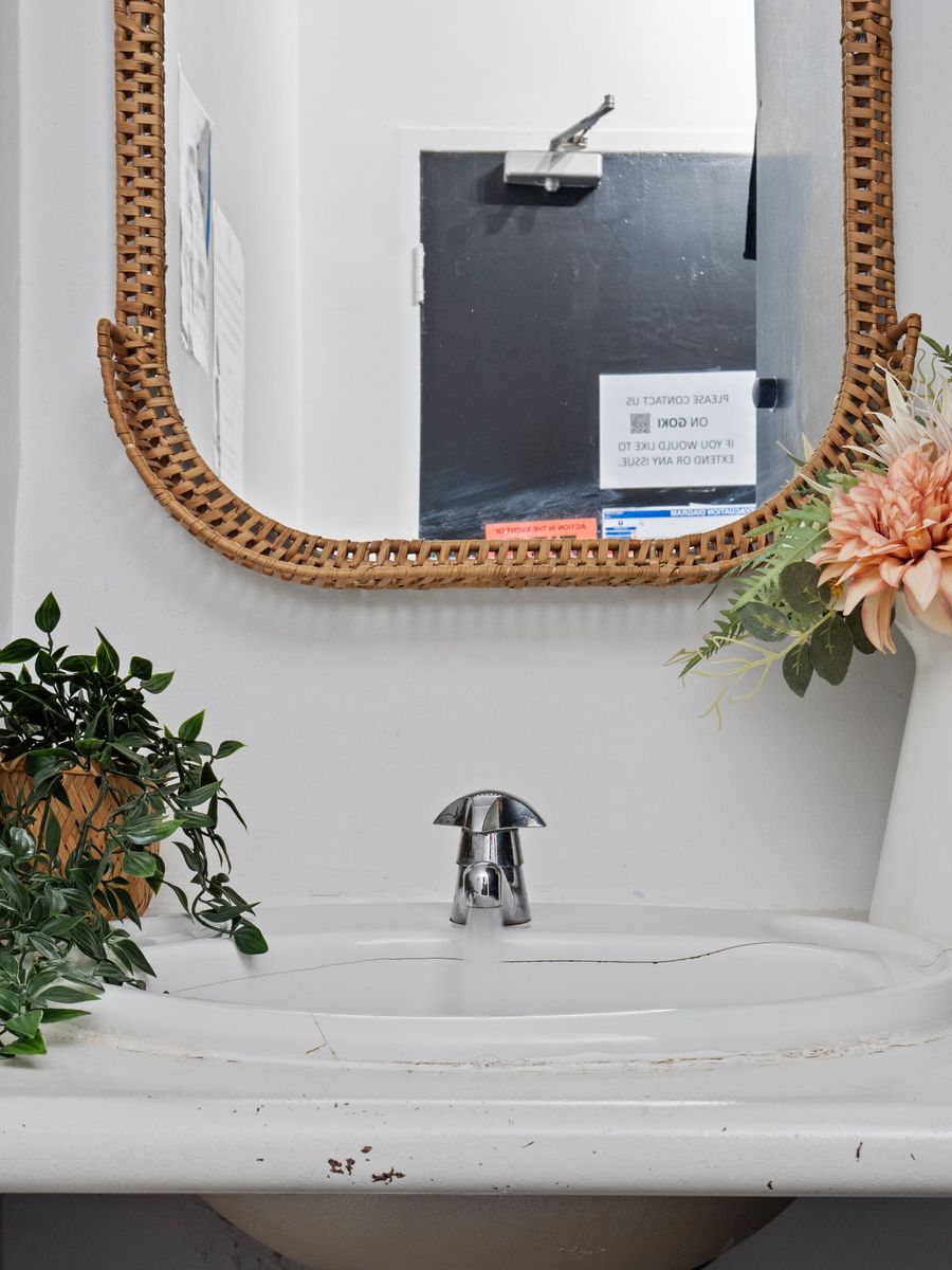 Azzurro Pod Hotel Potts Point - Image 6